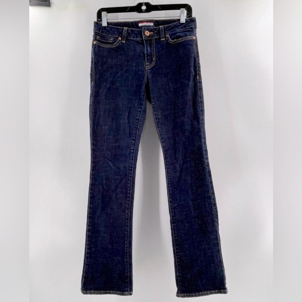 Tommy Hilfiger Women's Low Rise Dark Wash Bootcut Denim Jeans Size 4R - 28W
